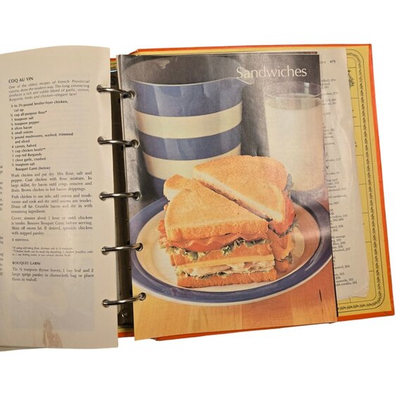 Betty Crockers Cookbook Collectible Pie Book Cover 5 Ring Binder Recipes - Picture 7 of 16